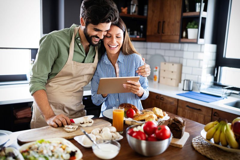 Cours de Cuisine Virtuels : Une Aventure Gastronomique Au Sein De Votre Salon